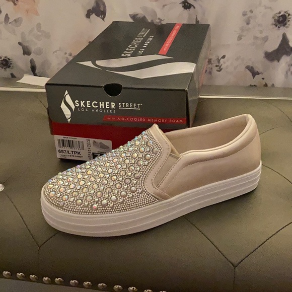 Skechers Shoes - Skechers Sparkle Slip On Sneakers NIB